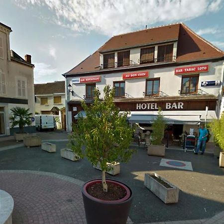 Hotel Au Bon Coin Cloyes-sur-le-Loir Экстерьер фото