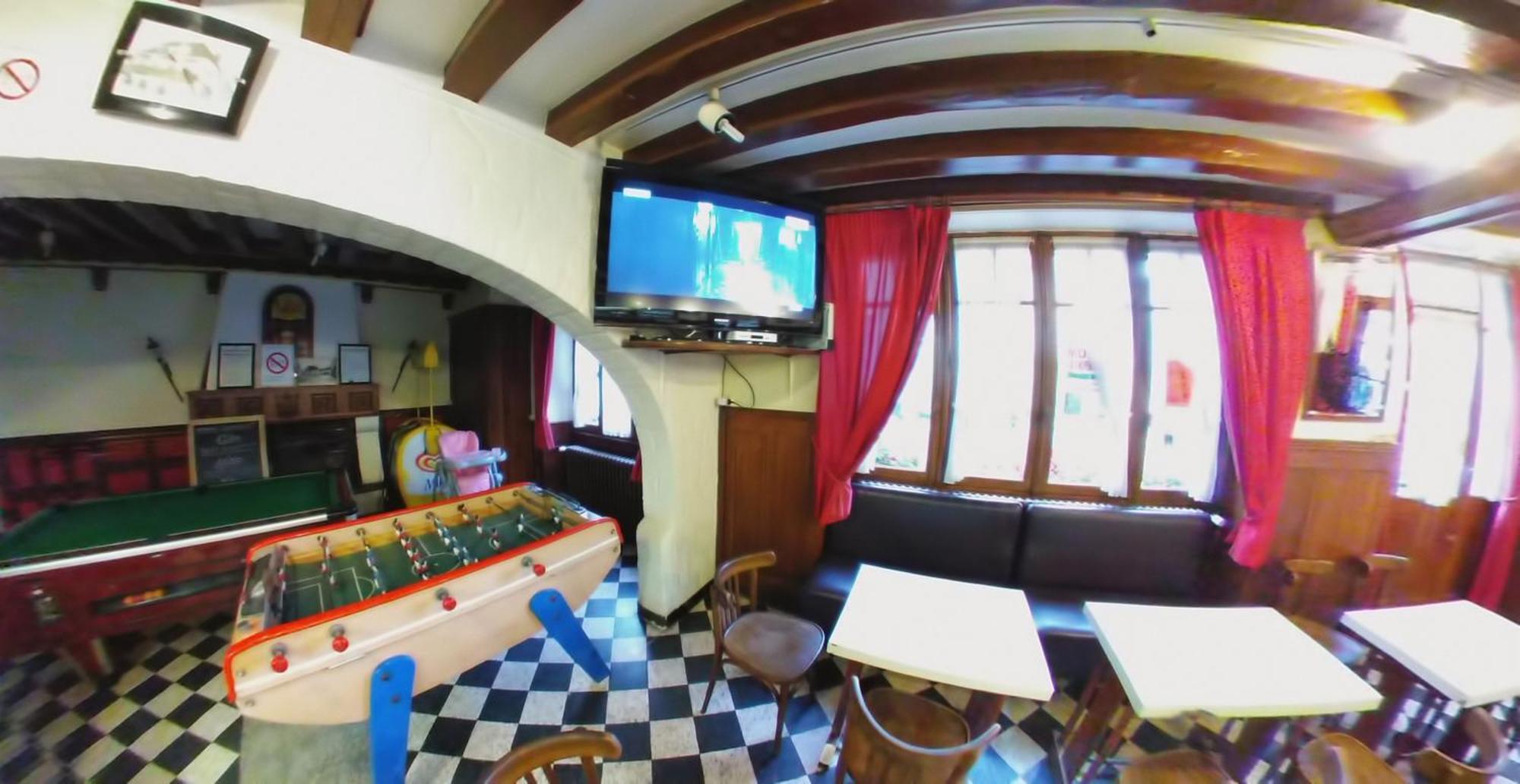 Hotel Au Bon Coin Cloyes-sur-le-Loir Экстерьер фото